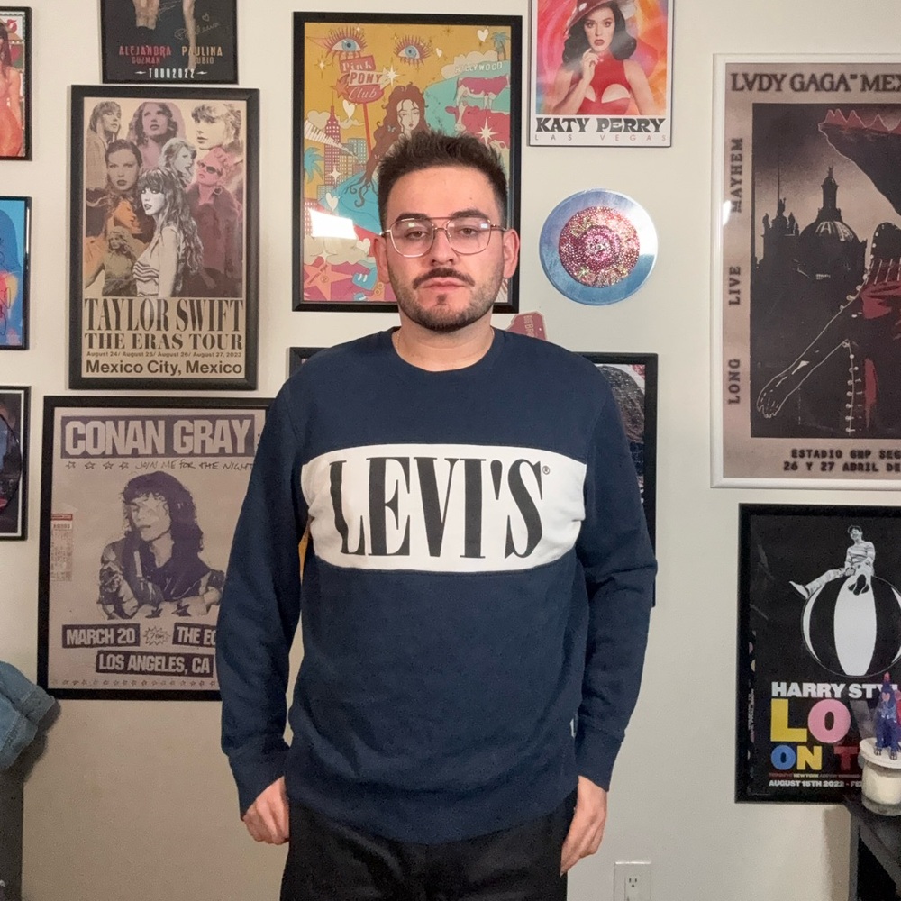 Men’s Levi’s Pullover Crewneck Sweatshirt Size Large